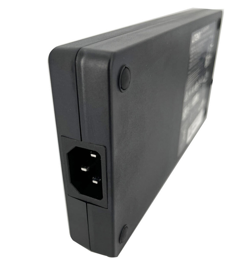 Cargador/adaptador de corrient - Pc Gaming Vr reseña y precio